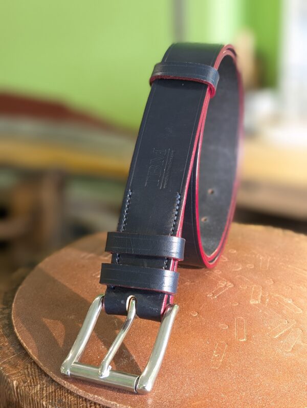Leather in Blue and Red in stock, 35.5 (2024) - standing