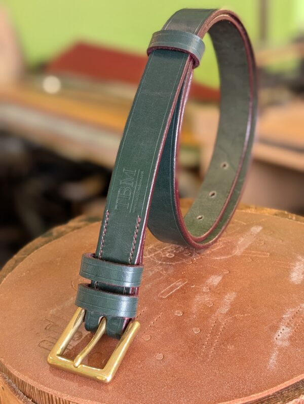 Belt - Ware Green Leather, Classic in stock 38 - standing