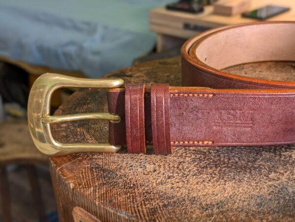 Belt - Devon Dark Stain Leather, Classic, in stock 42 - head