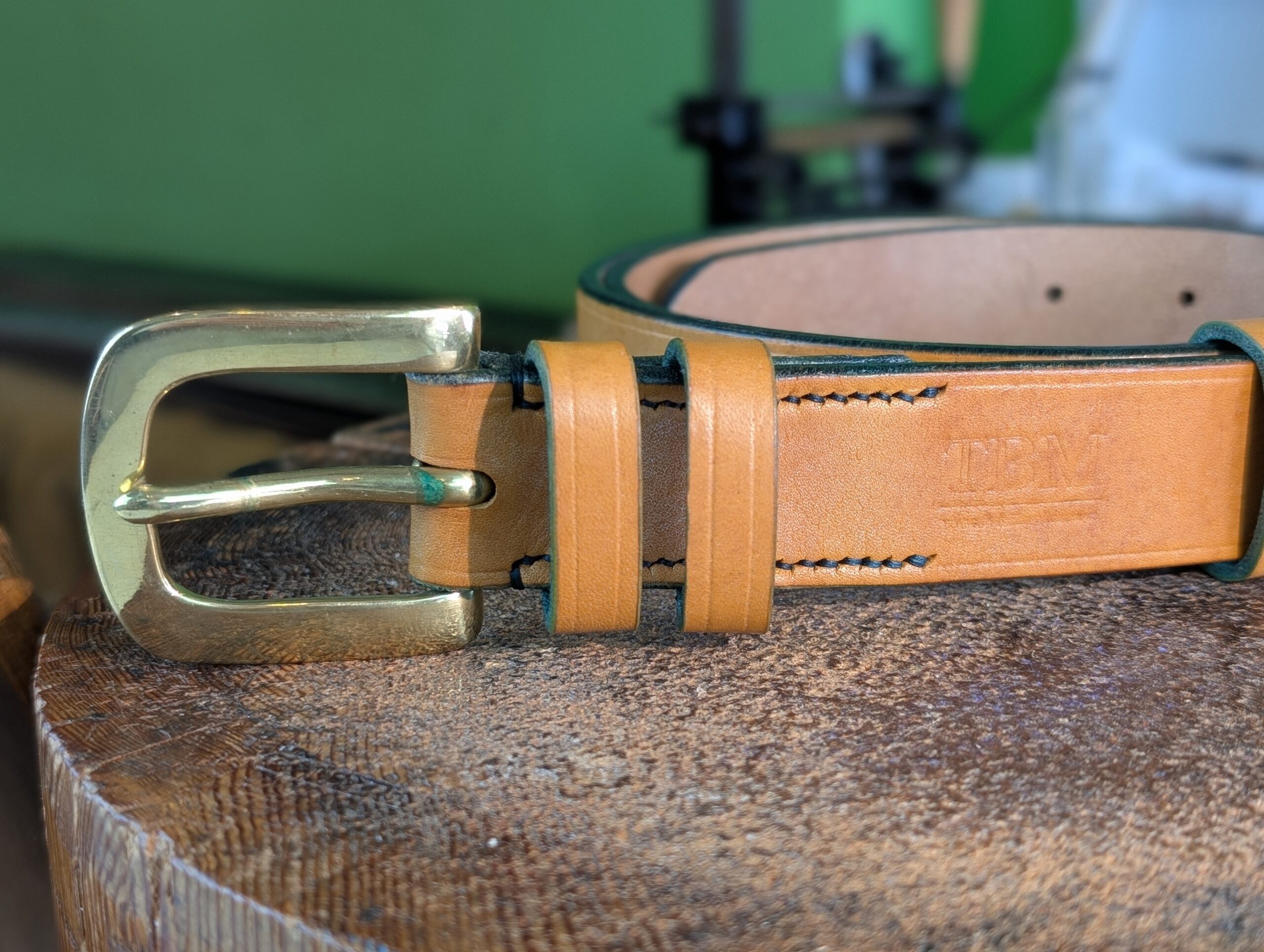 Belt - Classic Devon London Tan Leather, 48 (2024) - head
